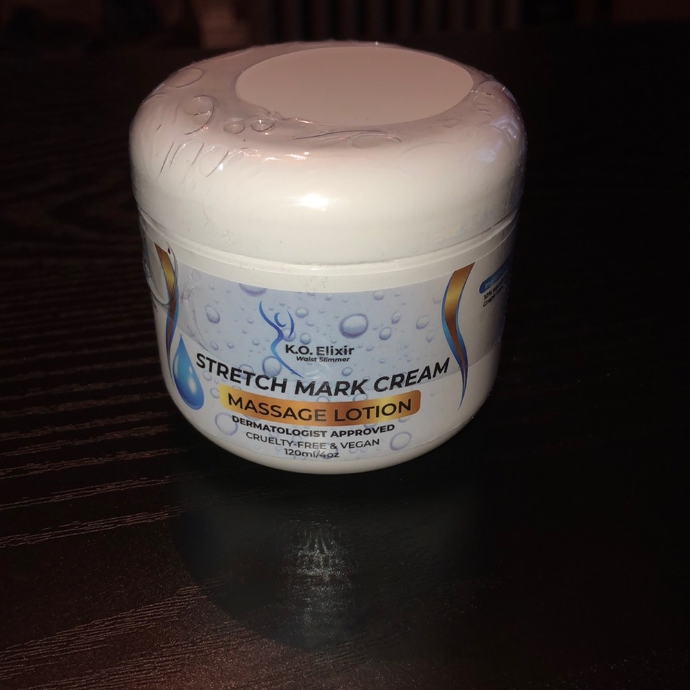 Stretch mark cream